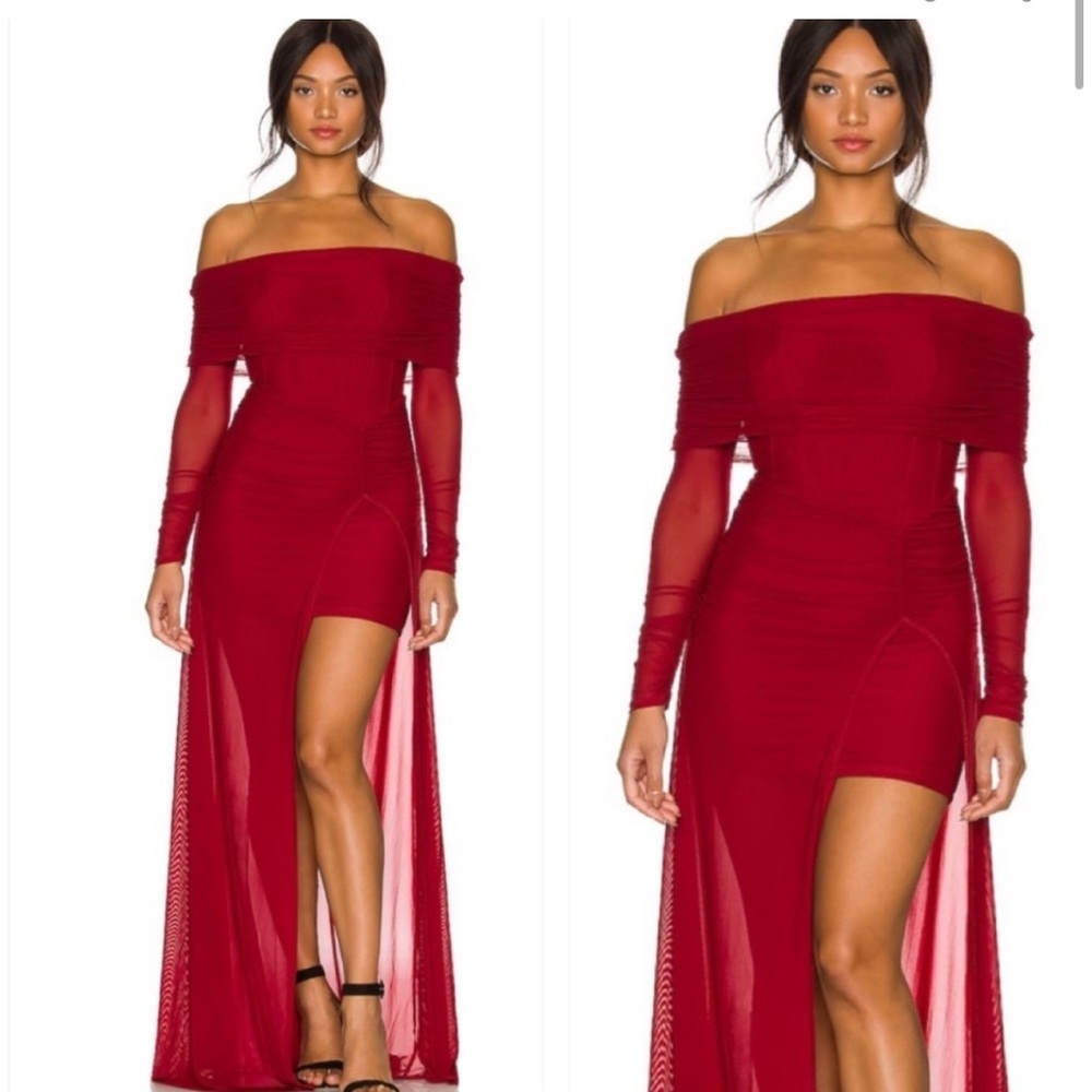 HAMPTON GOWN IN DEEP GARNET